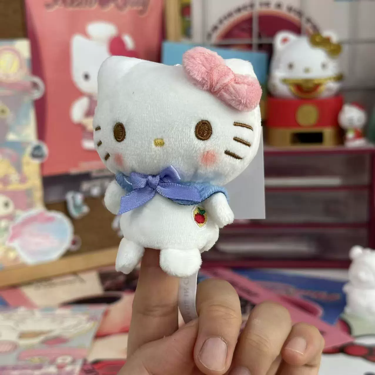 Плюшевая подвеска-брелок для ключей (Hello Kitty) симпатичная кукла, мягкая мини-плюша 10+ вариантов дизайна, подарок 0.038 кг