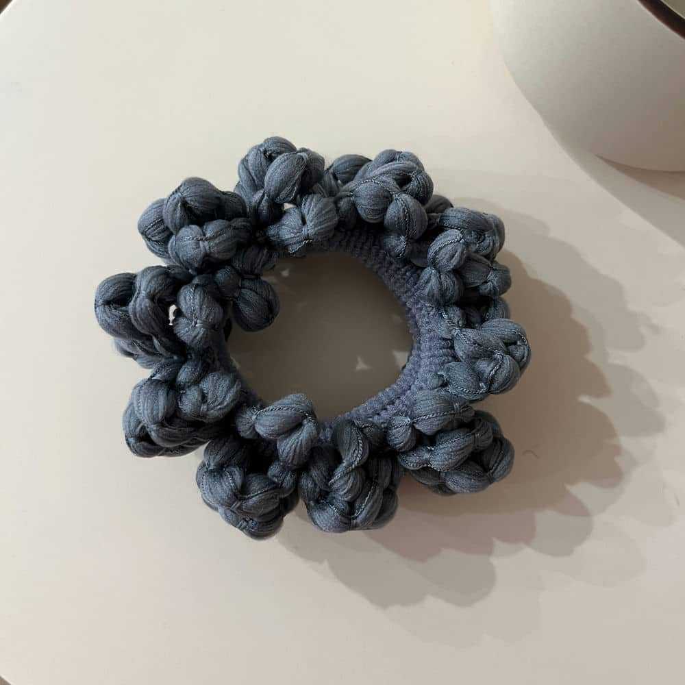 회색