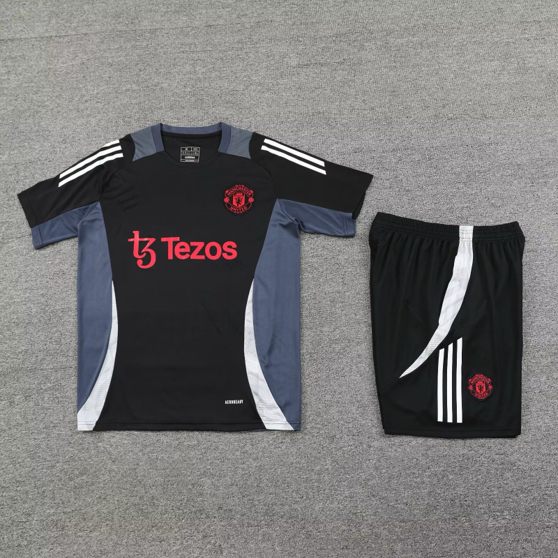 工場直販 新型 バルセロナ スポーツトレーニングウェア サッカーユニフォームセット メンズ サッカーユニフォーム 卸売 通気性|undefined