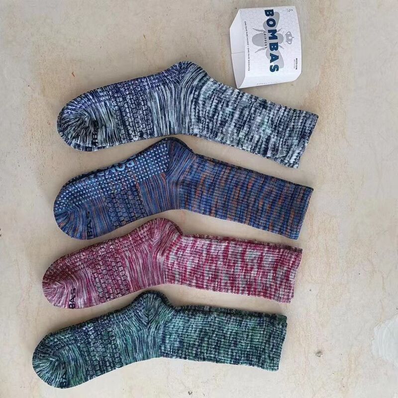 Little Bee Bombas Non-Slip Long Short Tube Socks with Towel Bottom for Men and Women Sports Socks Wholesale [Bare Socks]