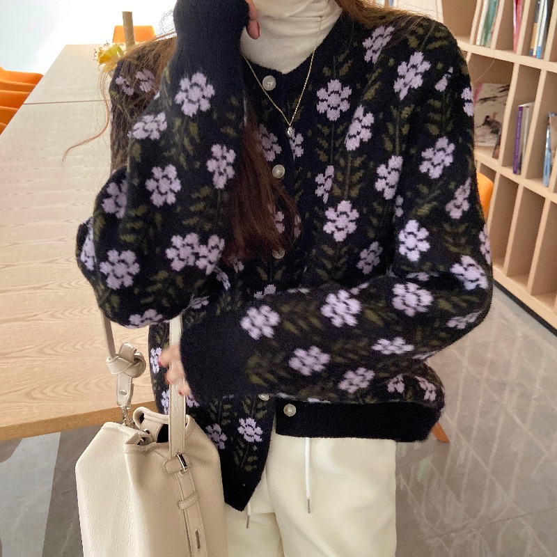 Áo len dệt kim dáng rộng bên ngoài in hoa nhỏ dành cho nữ mùa đông mới phong cách Hàn Quốc nhẹ nhàng 