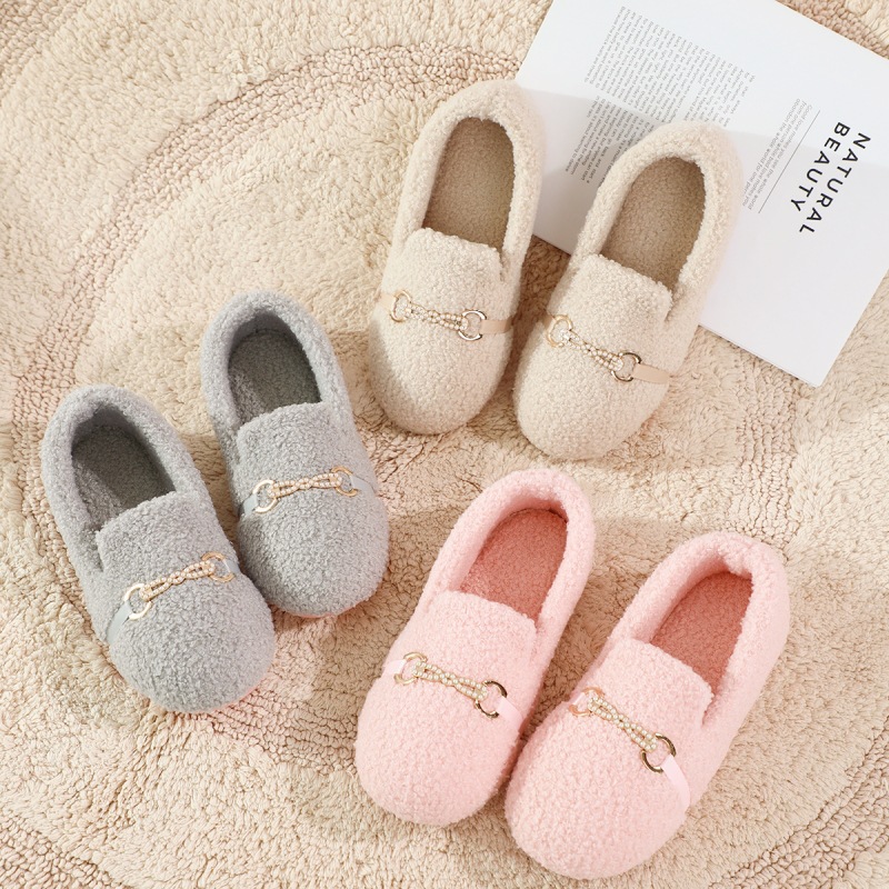 Demi-season non-slip sneakers