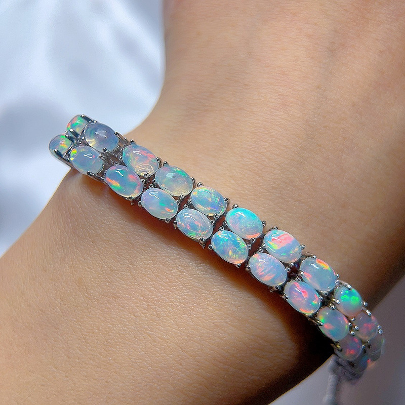Natural Opal Bracelets with Various Styles to Choose From, Semi-Silver Inlaid, Fashionable Diamond-Studded Design, Popular White Opal Bracelets for Export Natural Opal Bracelets with Various Styles to Choose From, Semi-Silver Inlaid, Fashionable Diamond-Studded Design, Popular White Opal Bracelets for Export