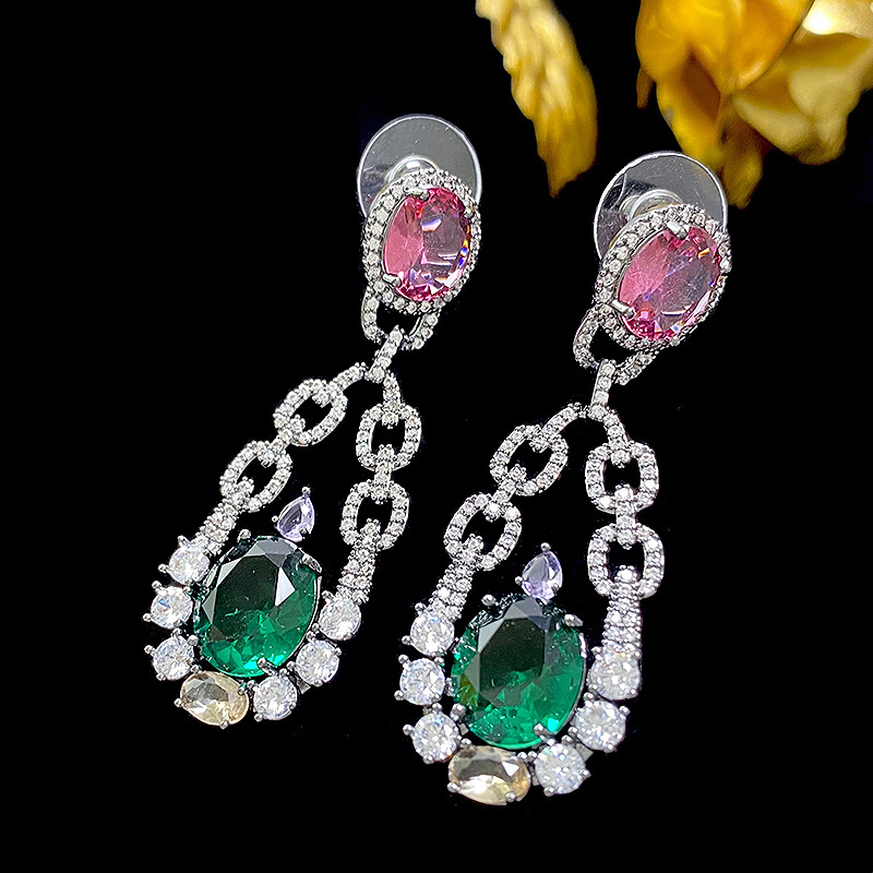 Wholesale Jewelry Exaggerated Shiny Oval Metal Zircon Inlay Drop Earrings display picture 5