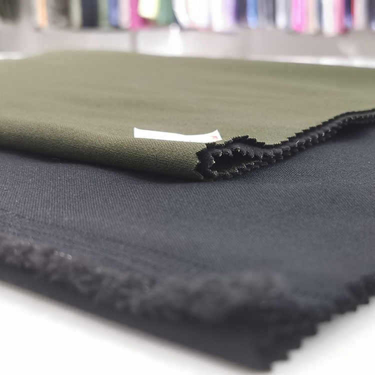 68% algodón 29% poli 3% spandex algodón trenzado elástico pantalón de tela de twill elástico