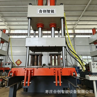 400吨三梁四柱液压机，带移动工作台，精密成型压力机