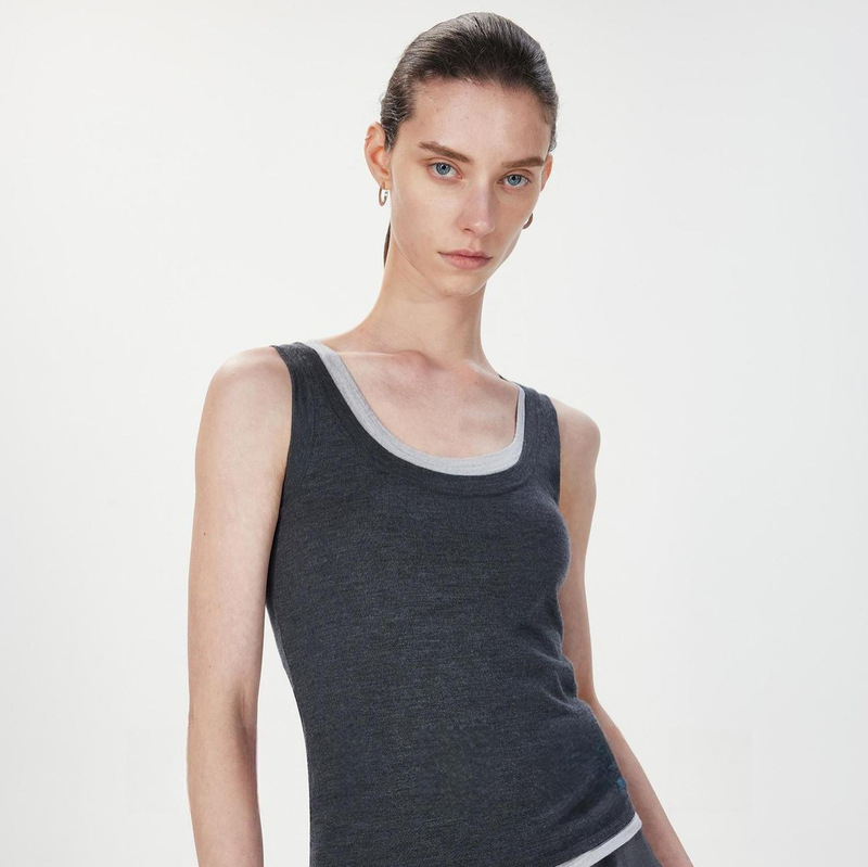 Biella Yarn Wool Knit Two-Piece Vest for Women, Imported from Germany, 18-Gauge, Popular Brand