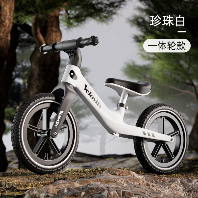 在庫あり卸売子供用バランスカーペダルなし自転車スクーター2-3-6歳の子供用ベビースクーター|undefined