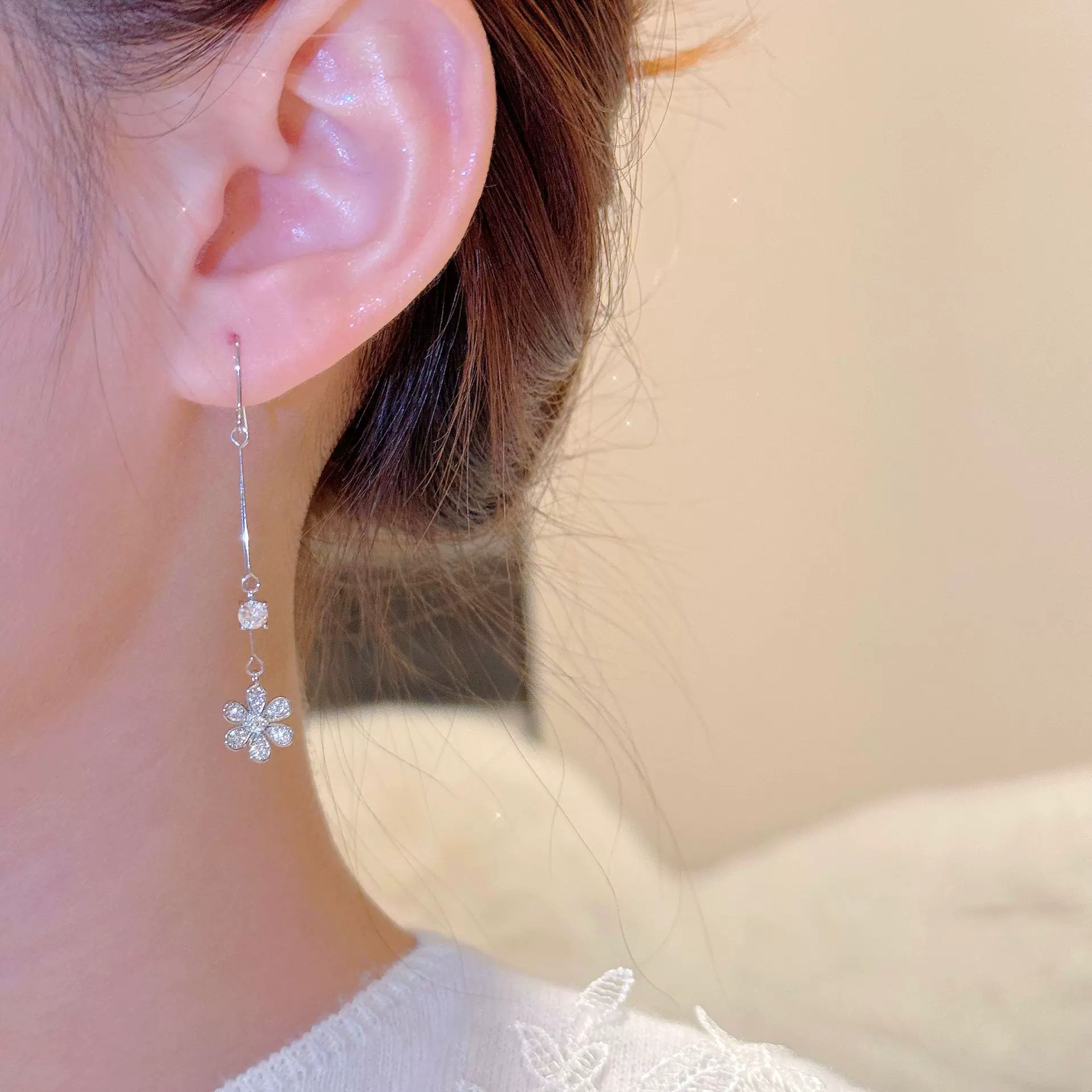 花朵隐形线耳环轻奢高级感耳饰小众百搭饰品精致气质简约流苏耳环