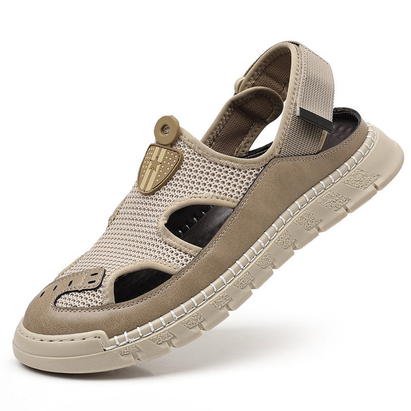 Giày sandal nam thân lưới dệt thoáng khí khoét lỗ, khóa dán, kiểu bao đầu, đi học và đi chơi mùa hè — Màu kaki, màu đen