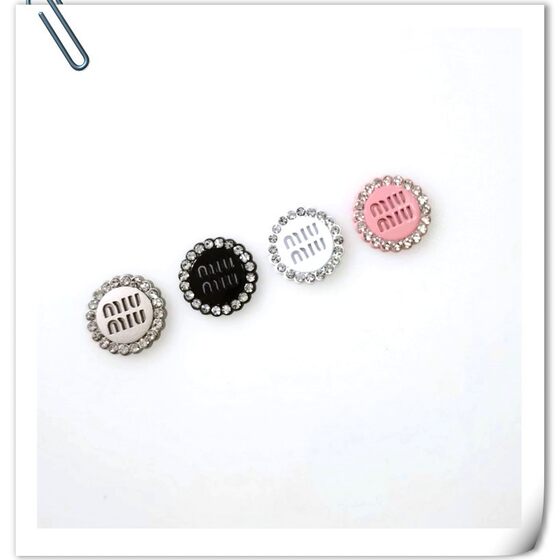 [Factory Direct] clothing hair accessories hole shoes mobile phone case DIY letter hollow diamond hand sewing metal accessories