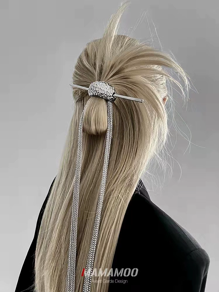 Small design hair accessory with tassels, ponytail, European style, 2022 collection