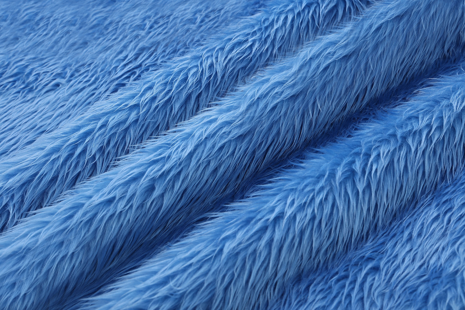 現物の3cm洗水ウサギの毛のローラー93色のおもちゃの服装の家庭用紡績の靴の材料の人造の長い毛の生えた生地の落水した毛