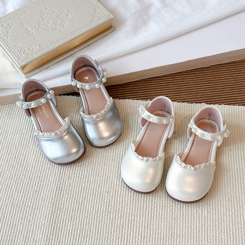 Silver Crystal Shoes for Girls, High Heels, Spring and Autumn Single Shoes, Pointed Toe, Thin Heels, Dress Shoes, Performance Leather Shoes, Girls' Princess Shoes Silver Crystal Shoes for Girls, High Heels, Spring and Autumn Single Shoes, Pointed Toe, Thin Heels, Dress Shoes, Performance Leather Shoes, Girls' Princess Shoes
