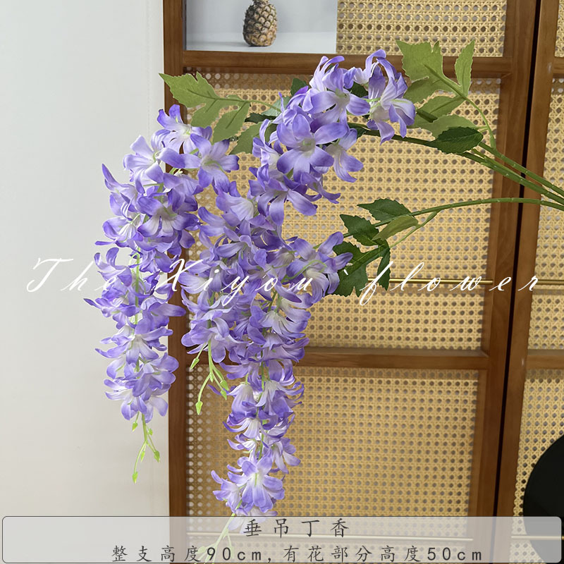 매달린 라일락-짙은 보라색