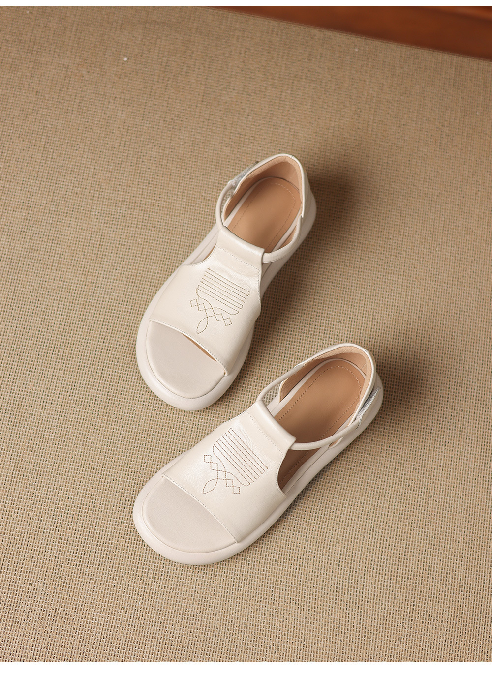 Sandal nữ đế dày hở mũi da bò thêu hoa — màu trắng ngà chi tiết 17