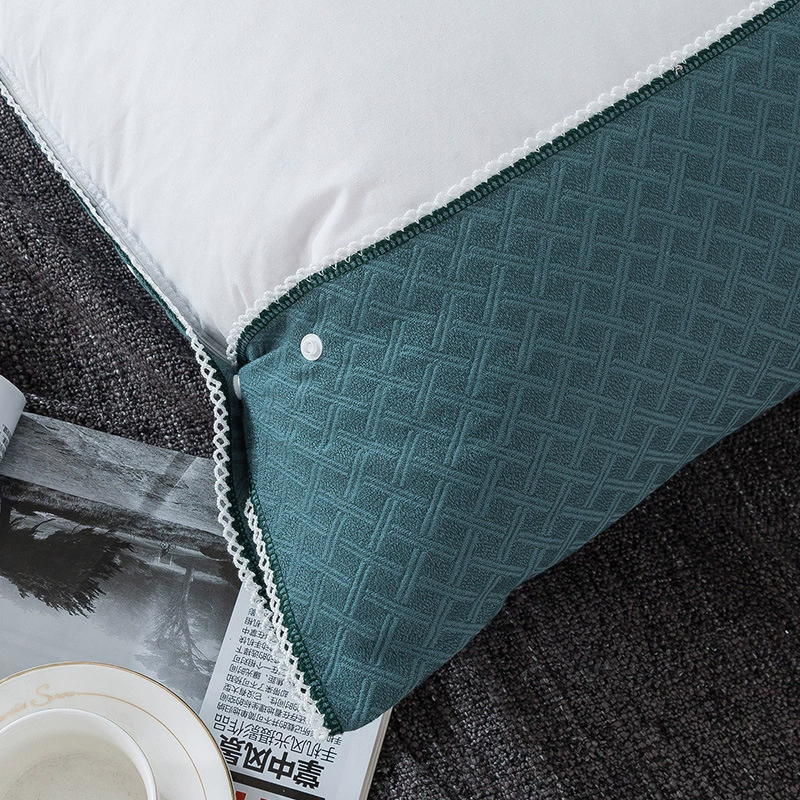 Платное полотенце не скользит и не падает