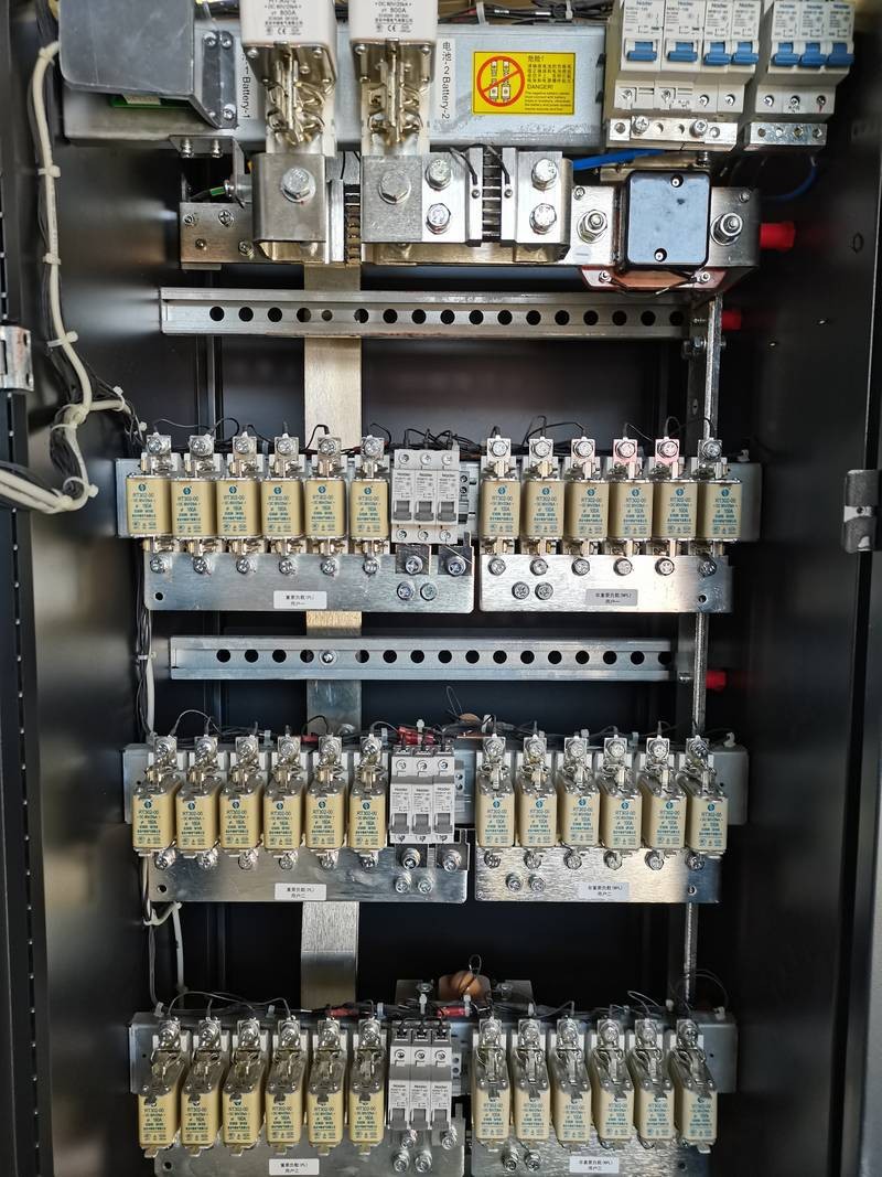 维谛艾默生 NetSure731 C61-Y3室内通信机柜高频开关电源 48V300A