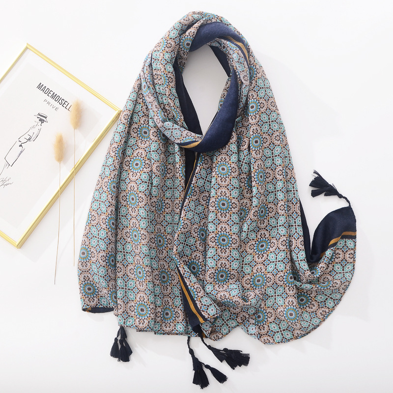 Calle europea y americana estilo retro pop flor impresa bufanda hembra cóncavo-convexo forma estudiante versátil algodón y lino sensación bufanda