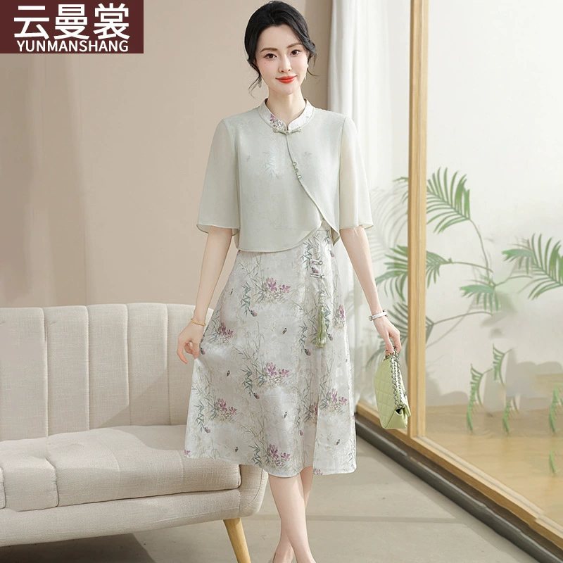 Мама летняя юбка чонсам новый китайский стиль 2025 новый средний и пожилой женщины с короткими рукавами поддельное платье из двух частей