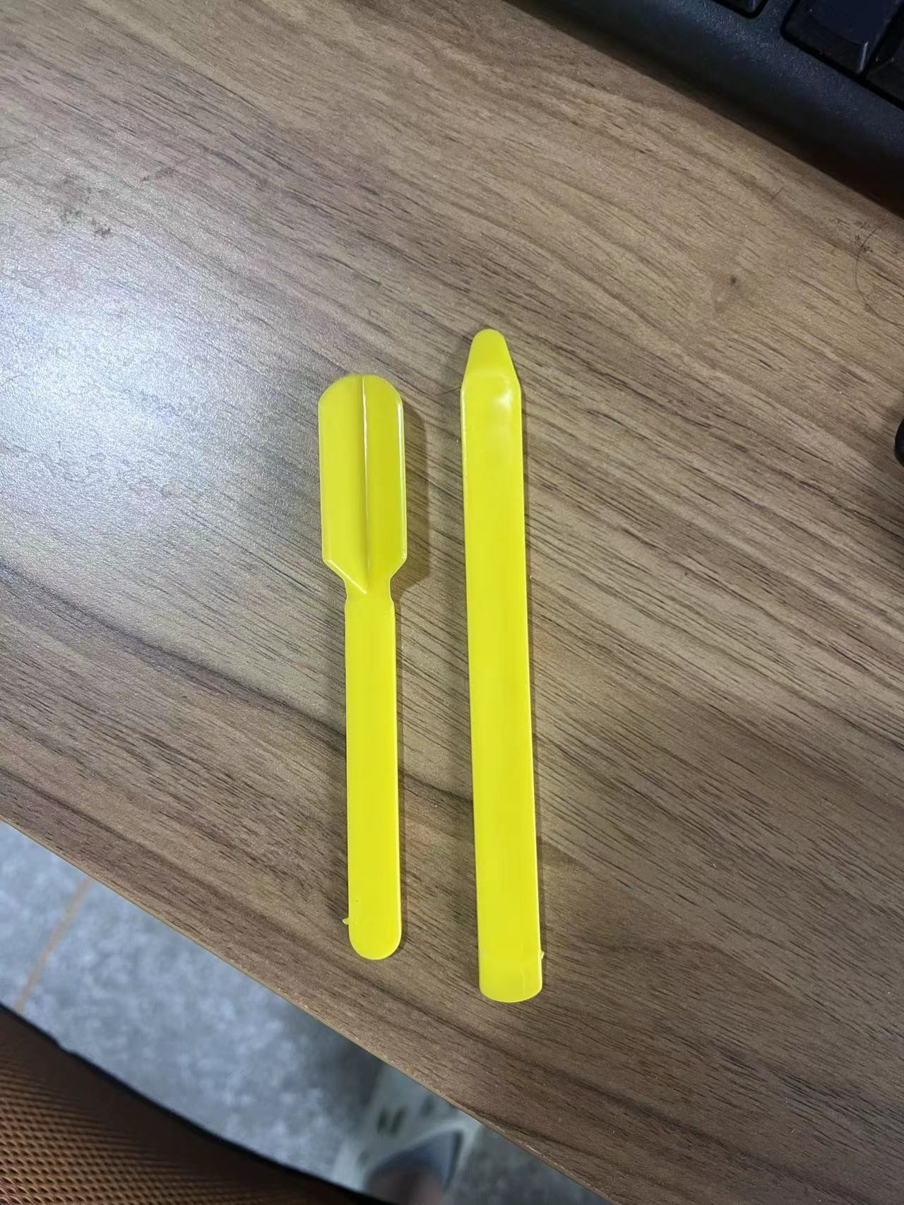 Multifuncional raspador de tendón de carne herramienta de costura de belleza color epoxi arena raspador de tendón de carne raspador de silicona película de ropa de coche al por mayor