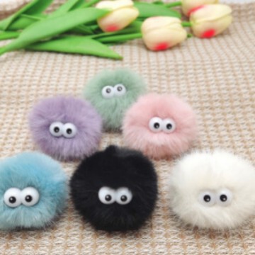 Cute Plush Doll Bouquet, Double-Eyed Soot Ball Pendant Accessories, Ugly Head Shoe Decorations, Clog Shoe Ornaments