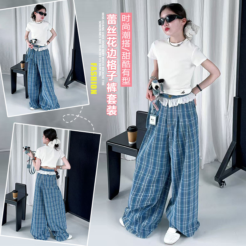 Girls' 2025 Summer New Arrival French Style Temperament Korean Style T-Shirt Fashionable Lace Stitching Prellis Pants Two-Piece Set