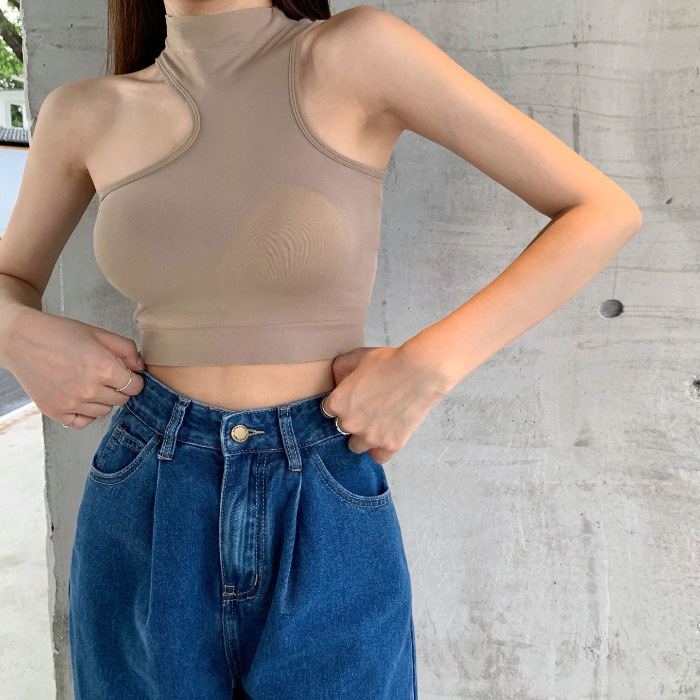 純粋に首のサスペンダーのベストを掛けたいです。女性の中に胸のクッションが付いています。|undefined