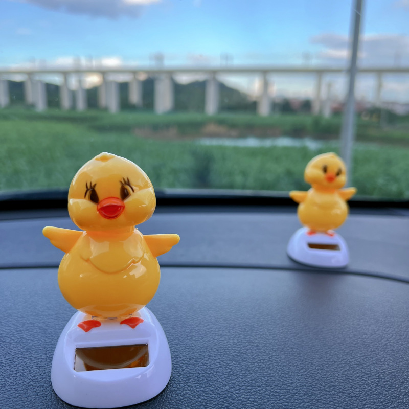 汽车太阳能摆件卡通车载装饰饰品创意摇头可爱公仔礼品 厂家直销详情5