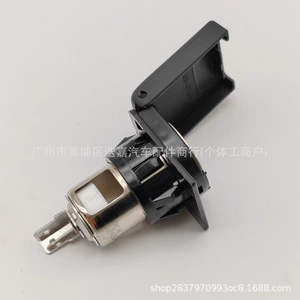 39624-TRN-H01 Honda avtomobil siqaret yandıran yuvaları üçün uyğundur, model 39624TRNH01