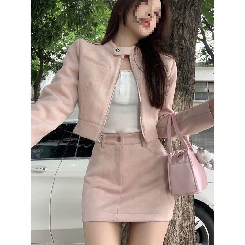 显白珍珠粉纯欲气质套装女短外套春装新款美式辣妹半裙显瘦套装|undefined