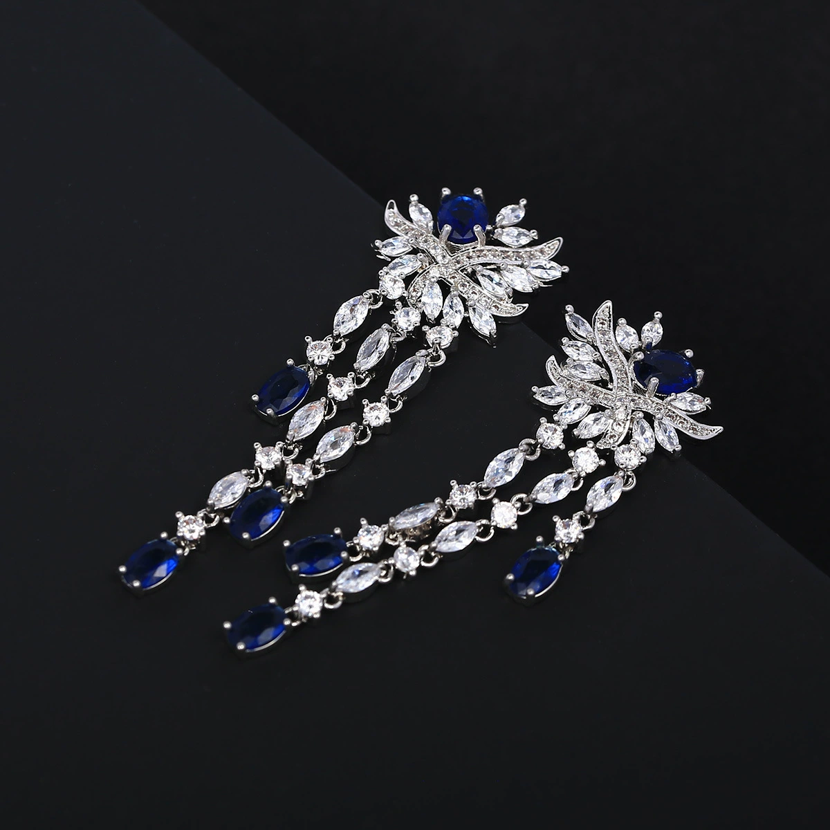 欧蒂娜 Accessory with tassels, earrings, universal silver needle, silver 925 sample, light luxury style