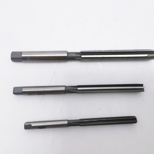 Hand reamer straight slot HSS high speed steel hand screw square head straight handle reamer 3-20H7H8 manufacturer non-standard