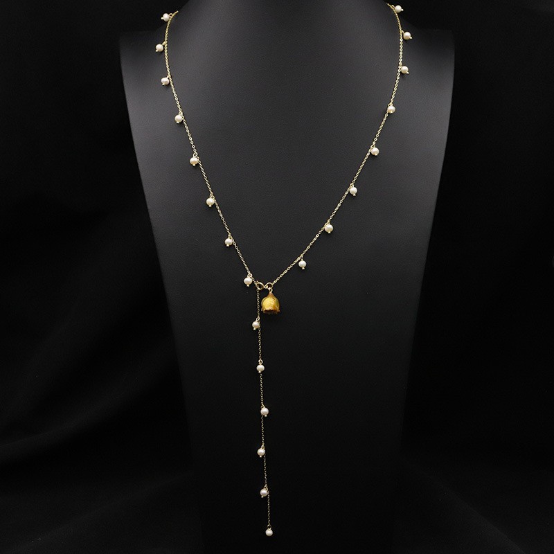 Luz europea y Americana de lujo natural de agua dulce de la perla suéter cadena nicho de alto grado de titanio collar de acero no se desvanece 18K chapado en oro image 8