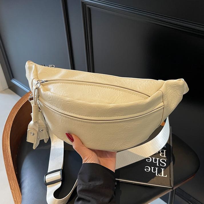 Bolso bandolera de color sólido retro de venta caliente transfronterizo para mujer 2025 nuevo bolso de pecho casual de todo fósforo bolsillo simple para el trabajo