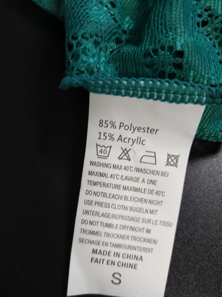 933DAA84AE02823CCF6BC4E80170F0