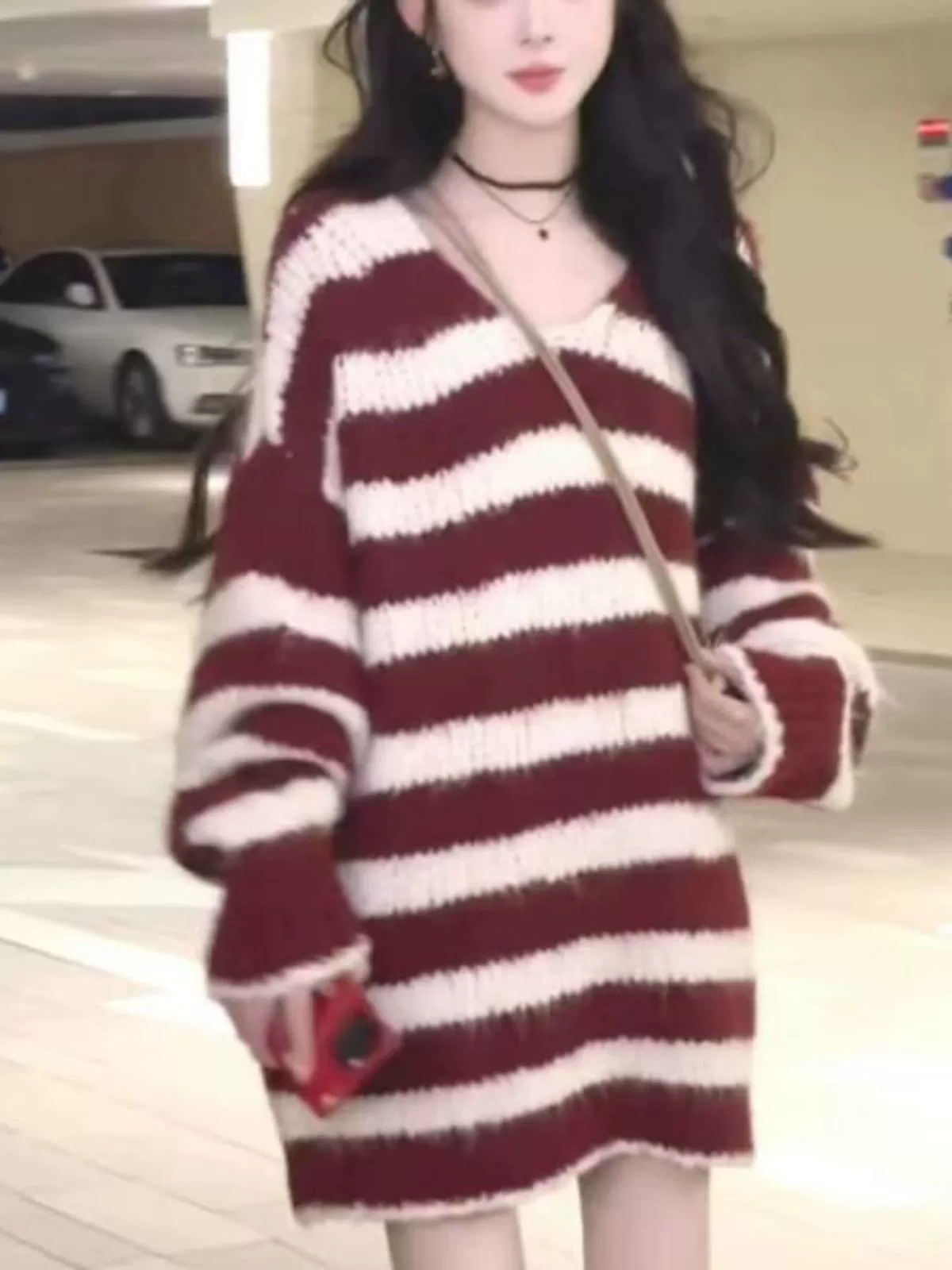 Большой размер 200 кг толстый мм корейский свободный мягкий клейкий полосатый свитер с V-образным вырезом женский осенний и зимний ленивый стиль трикотаж топ