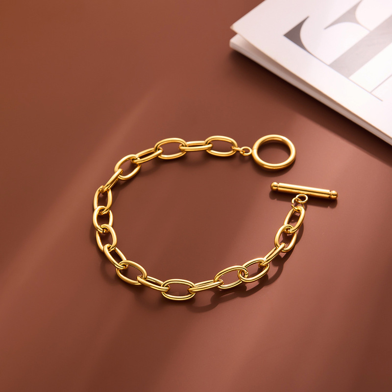 European and American fashion classic gold bracelet paper clip bracelet OT ferrule gold plated stainless steel oval chain bracelet for women