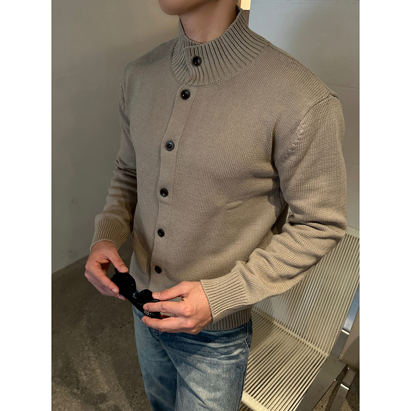 Falso de dos piezas de camiseta de punto de cuello en V suéter hombre viejo dinero estilo perezoso simple alto otoño invierno suéter fábrica transfronteriza al por mayor