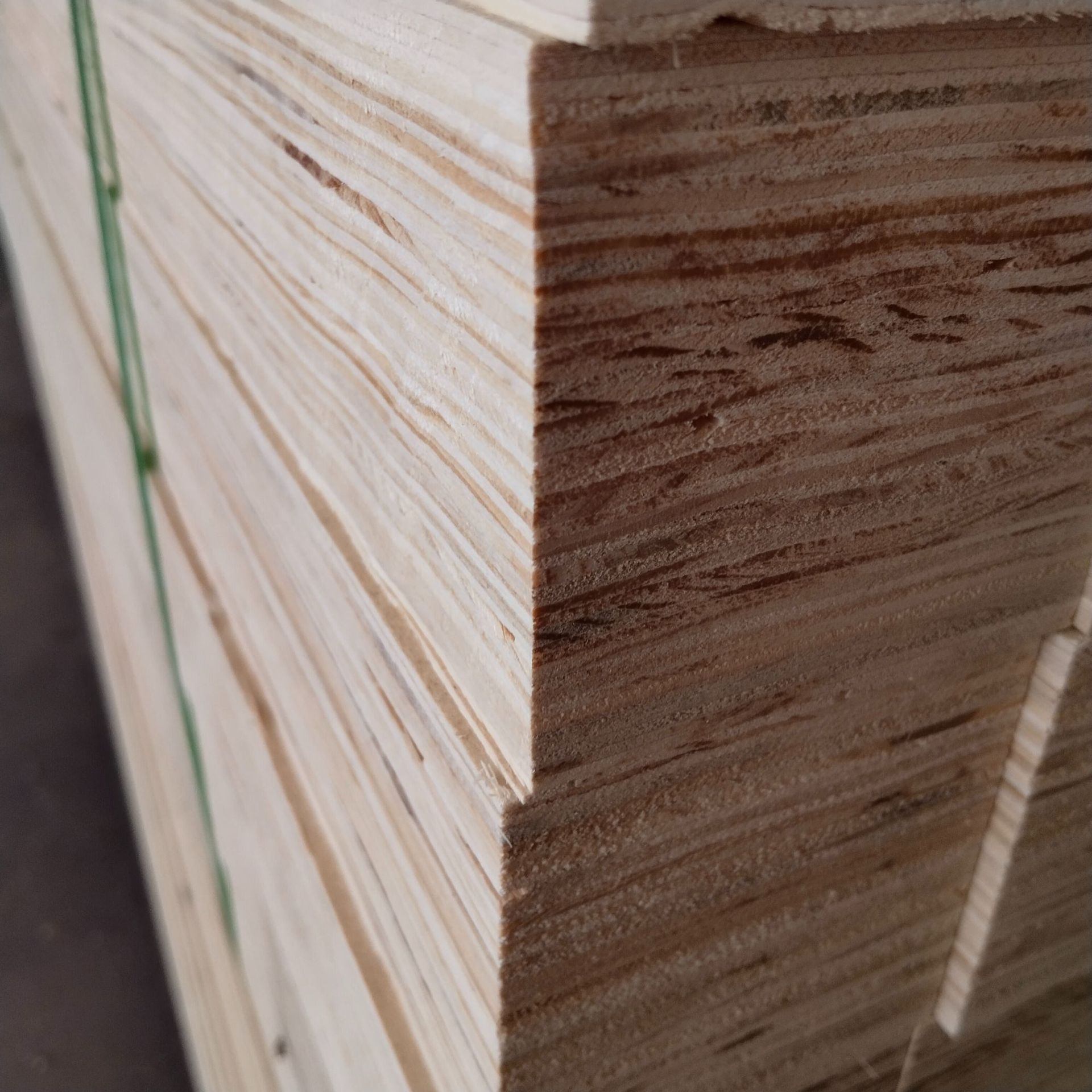 免熏蒸木方LVL单板层积材出口包装最长可做9.5米厂家直销量大从优