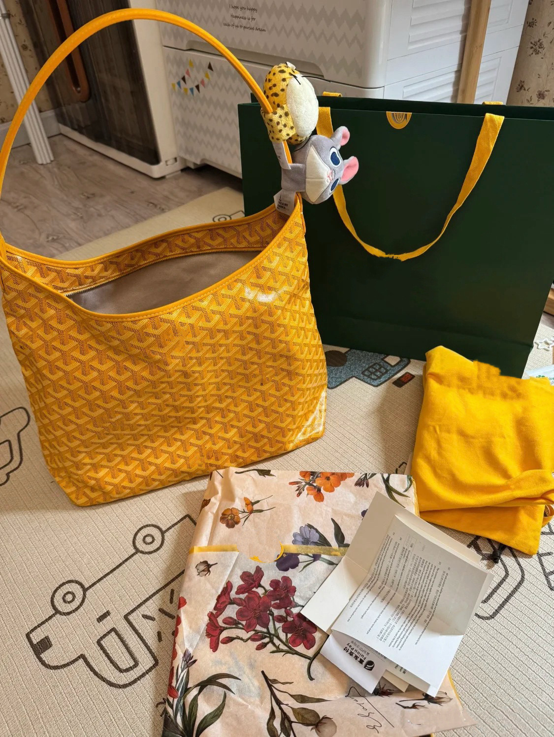 【広州グッドグッズ】ハイバージョン ドッグトゥバッグ ホーボー ショルダー 脇バッグ 第一層 牛革 大容量 トートバッグ 女性用