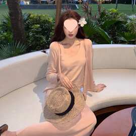 巨好看的初夏绝美套装女法式轻奢高级感缎面吊带洋装披肩两件套