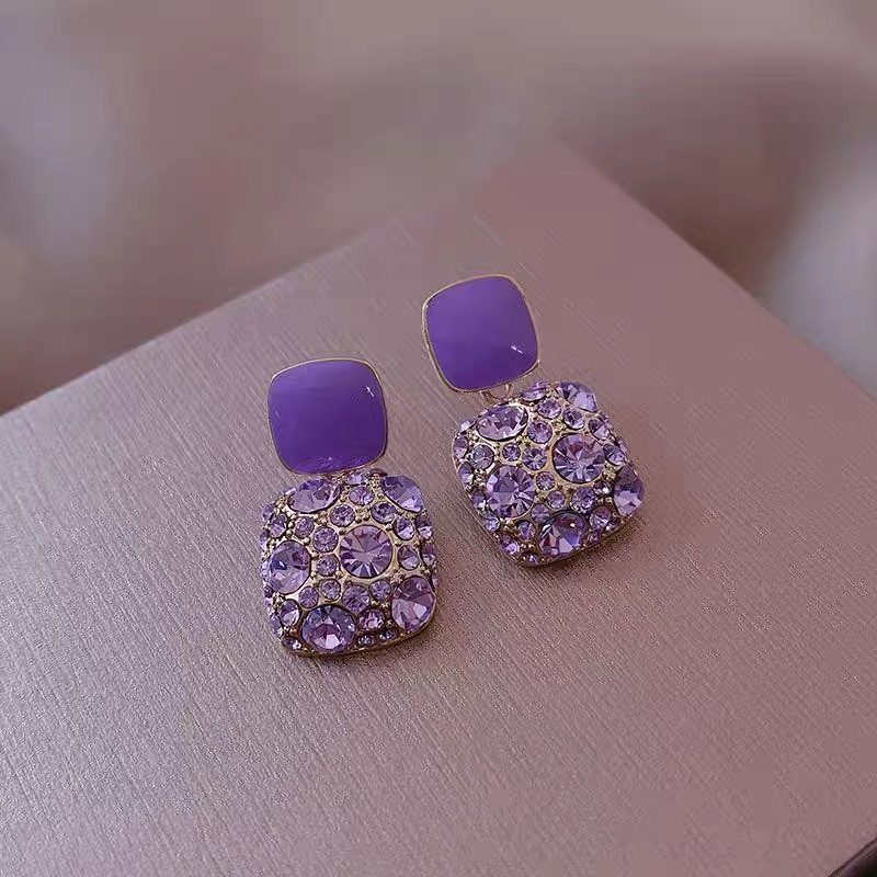 (Wholesale), retro fashionable elegant earrings, Korean style, simple and elegant design, bright catchy style, high-quality style