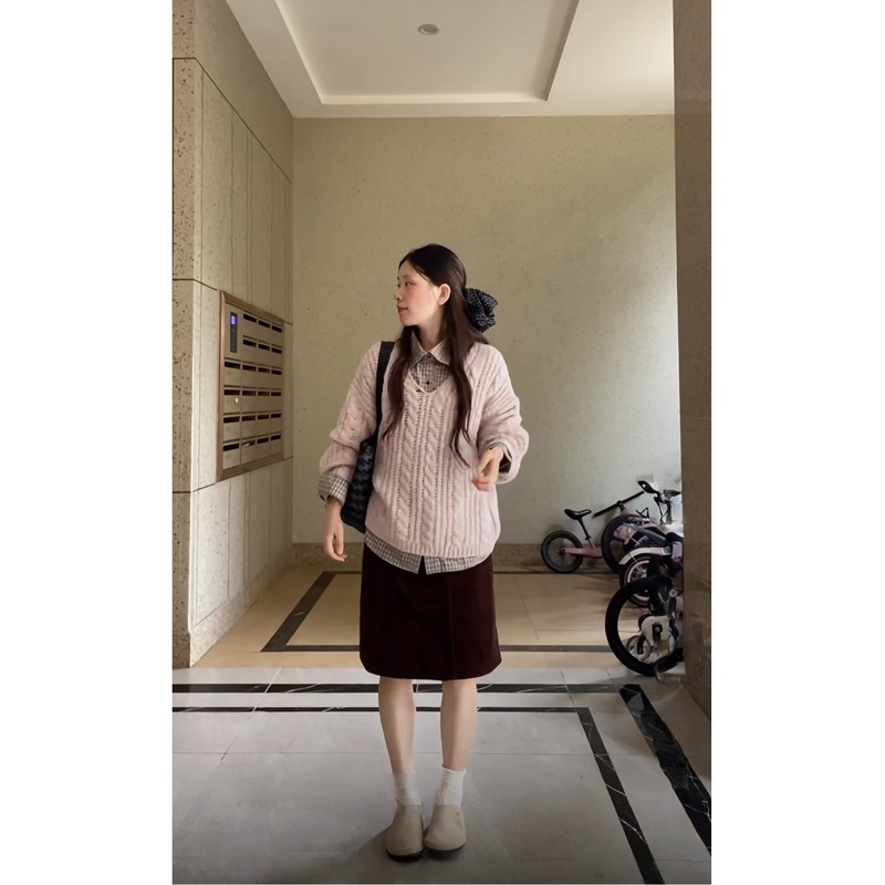 2025新款设计感纯色麻花气质chic长袖毛衣女秋季宽松百搭显瘦上衣|undefined
