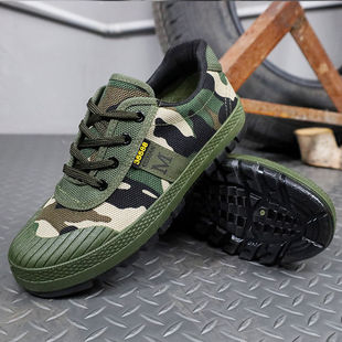 2024 New liberation shoes men's spring breathable outdoor work safety shoes non-slip wear-resistant low-top camouflage training shoes