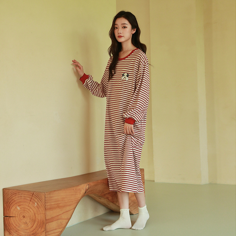 순면 잠옷 여성 가을 긴팔 긴 무릎 줄무늬 플러스 사이즈 가을과 겨울 여성 패딩 파자마 착용