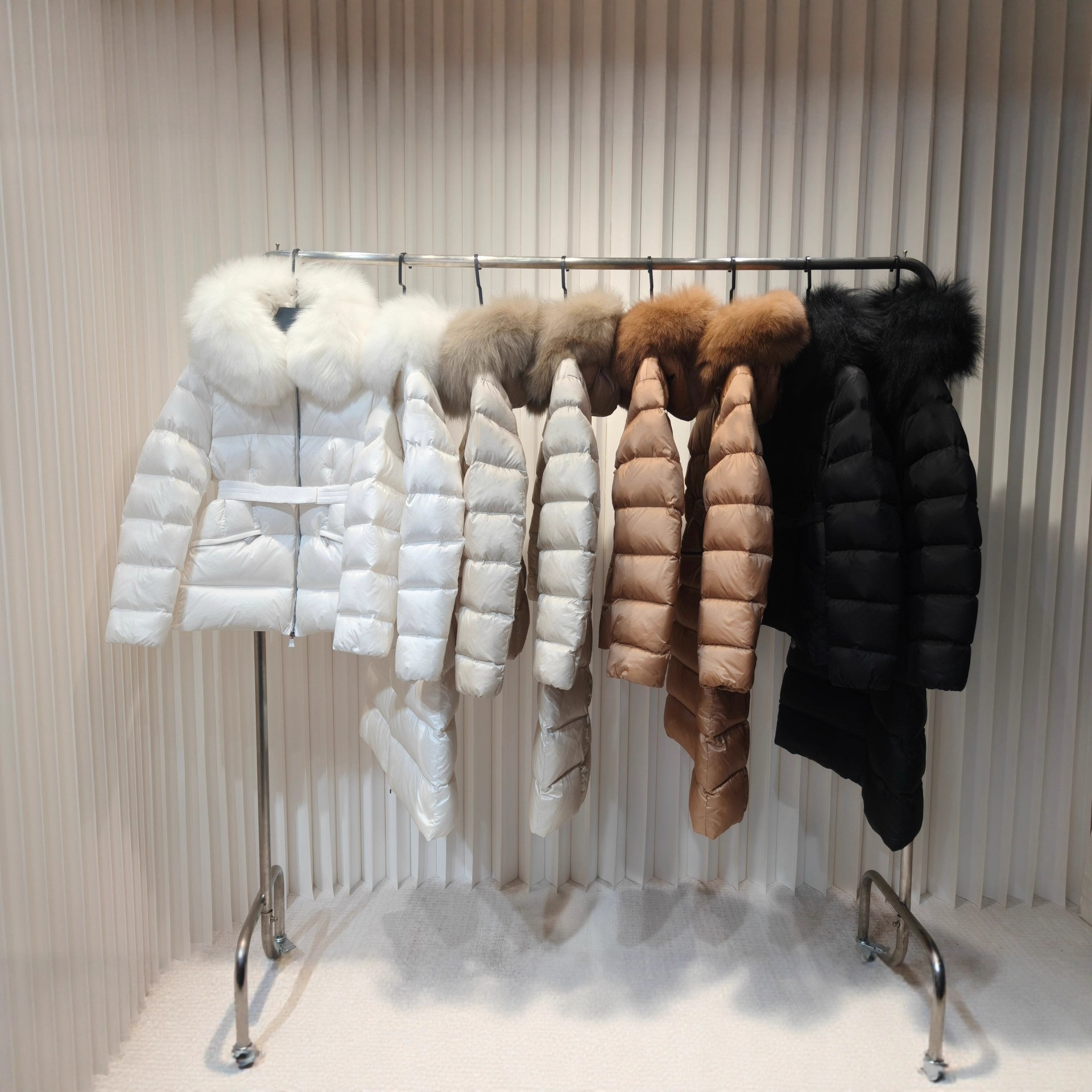 Ceiling Version in Stock High-Quality m Brand New Large Fur Collar Wolf Fur Waist-Cinching Women's Slim-Fit down Jacket Coat