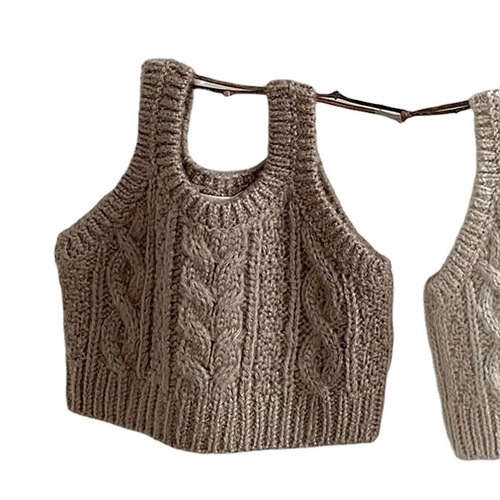Infants and children's clothing, fashionable and trendy children's versatile knitted vests, exquisite twist pattern vests, spring style Western-style knitted sweaters