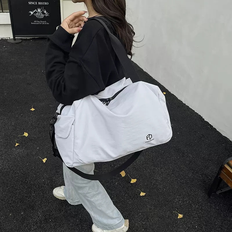 大容量短途旅行包女外出轻便手提行李包运动健身包时尚轻便收纳袋