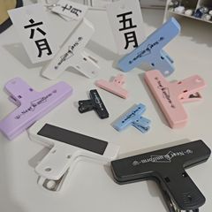 磁気クリップハンドブック請求書オーガナイザー磁気クリップ学生文具収納テスト用紙フォルダーマグネットクリップロングテールクリップ